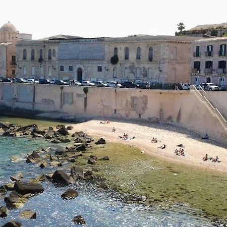 Casa "Il Castello" Apartment Сиракуза Екстериор снимка