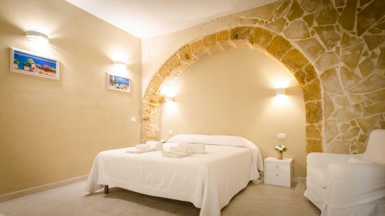 Casa "Il Castello" Apartment Сиракуза Екстериор снимка